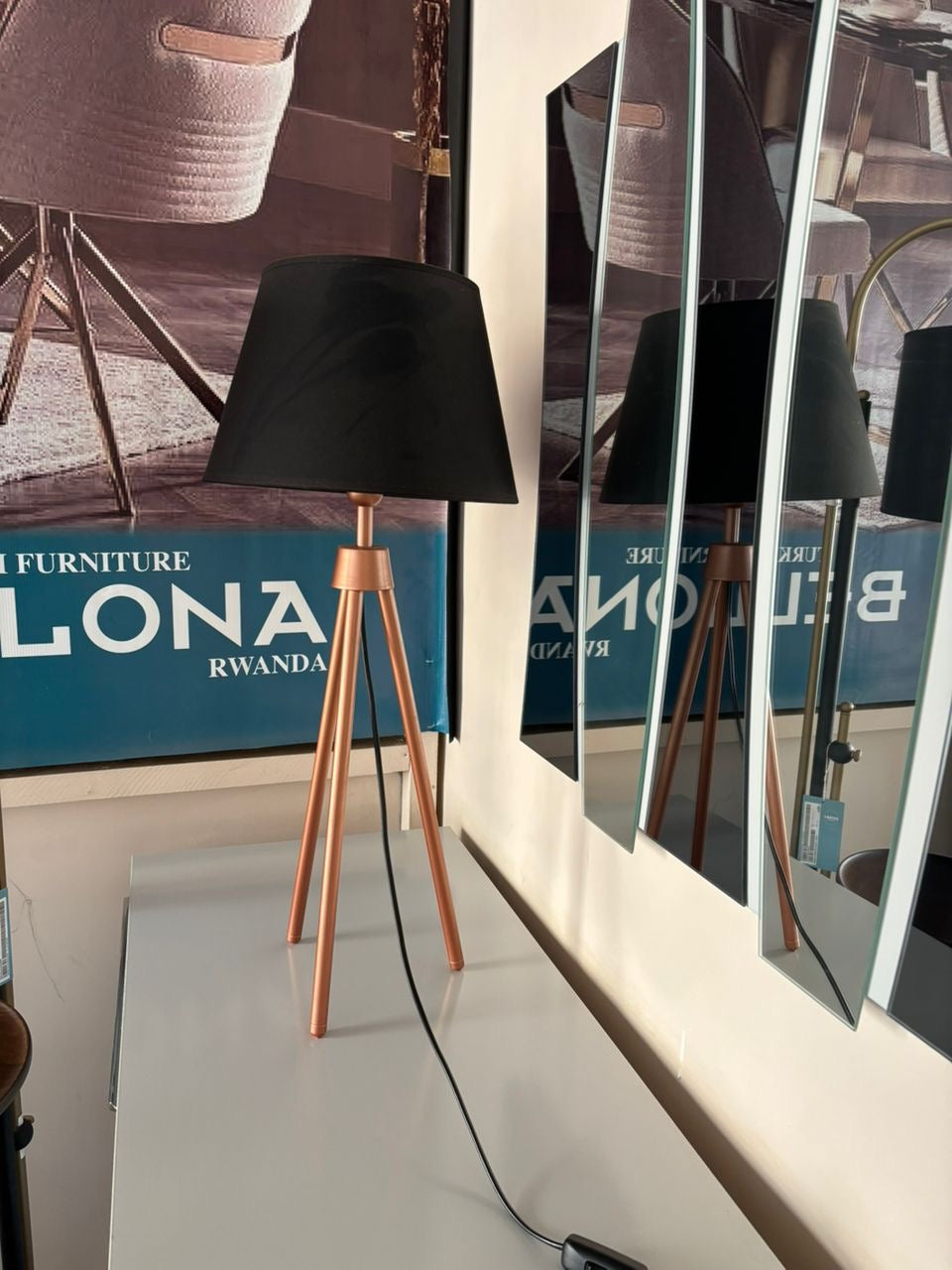 DOQU URUGO URUGENDO RUGENDE