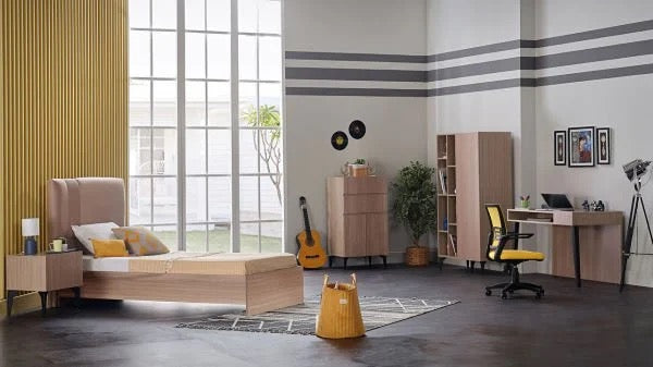 BELLONA ARLES kumeza kubanyeshuri bato